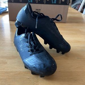 Umbro Boys Club 4.0 cleats